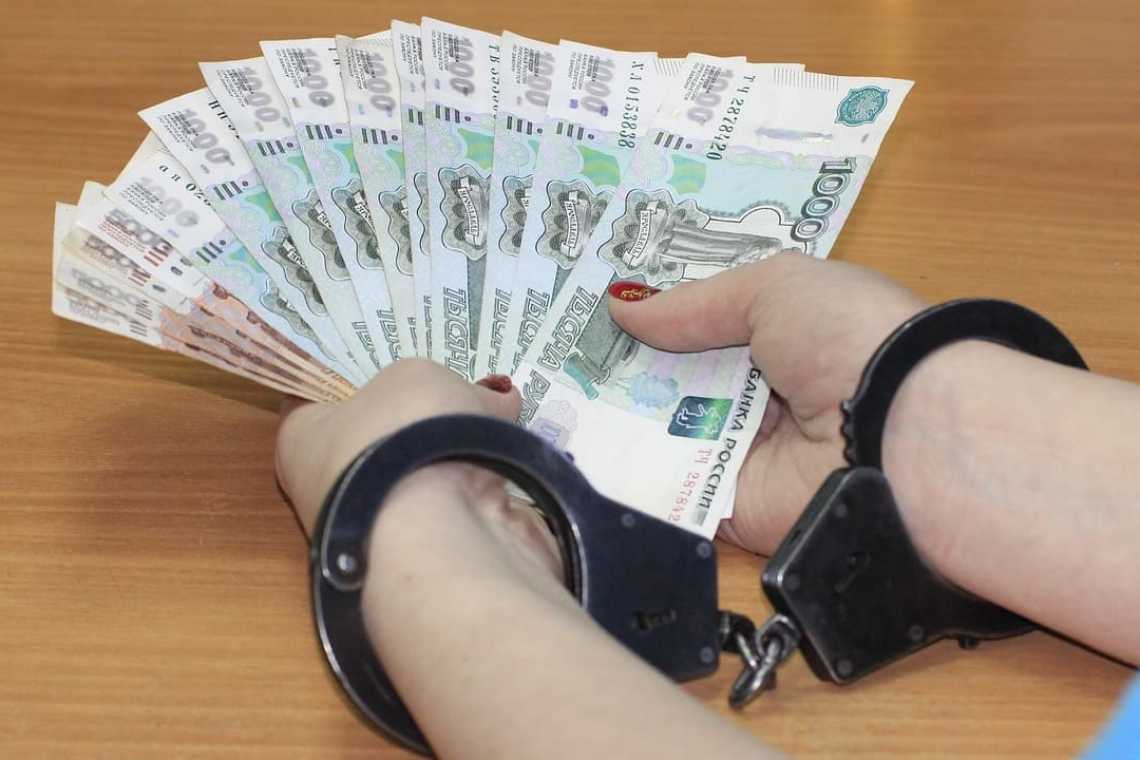 BOOM Ucraina: Scandalul de corupție cuprinde guvernul ucrainean și provoacă un cutremur politic
