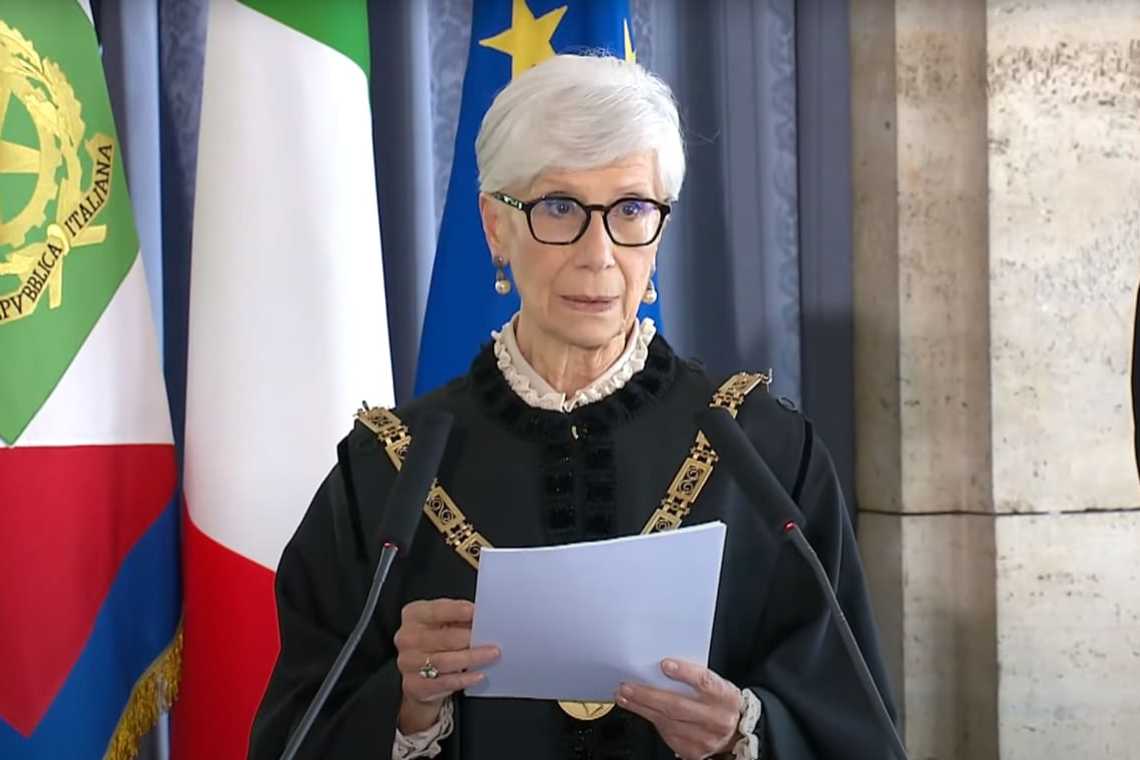 BOOM ITALIA: Curtea Constituțională recunoaște că a exploatat &bdquo;știința&rdquo; pentru a face politică!