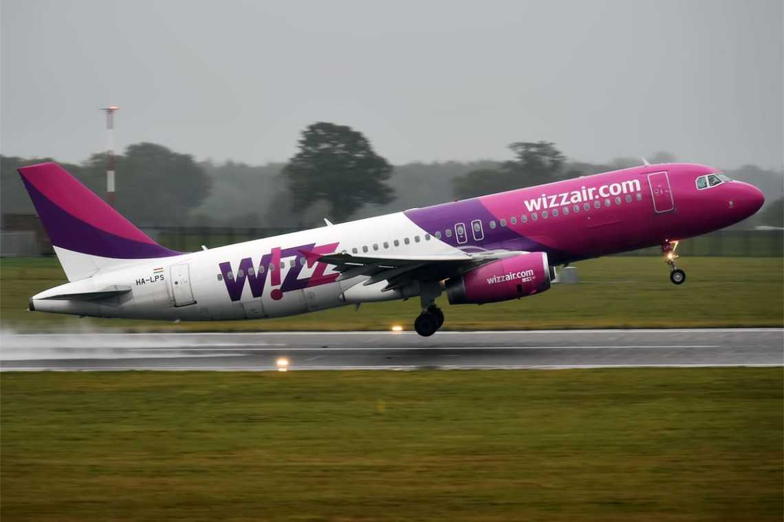 IMPORTANT: compania aeriană Wizz Air suspendă 12 rute din Rom&acirc;nia &icirc;n sezonul de iarnă 2023/2024 