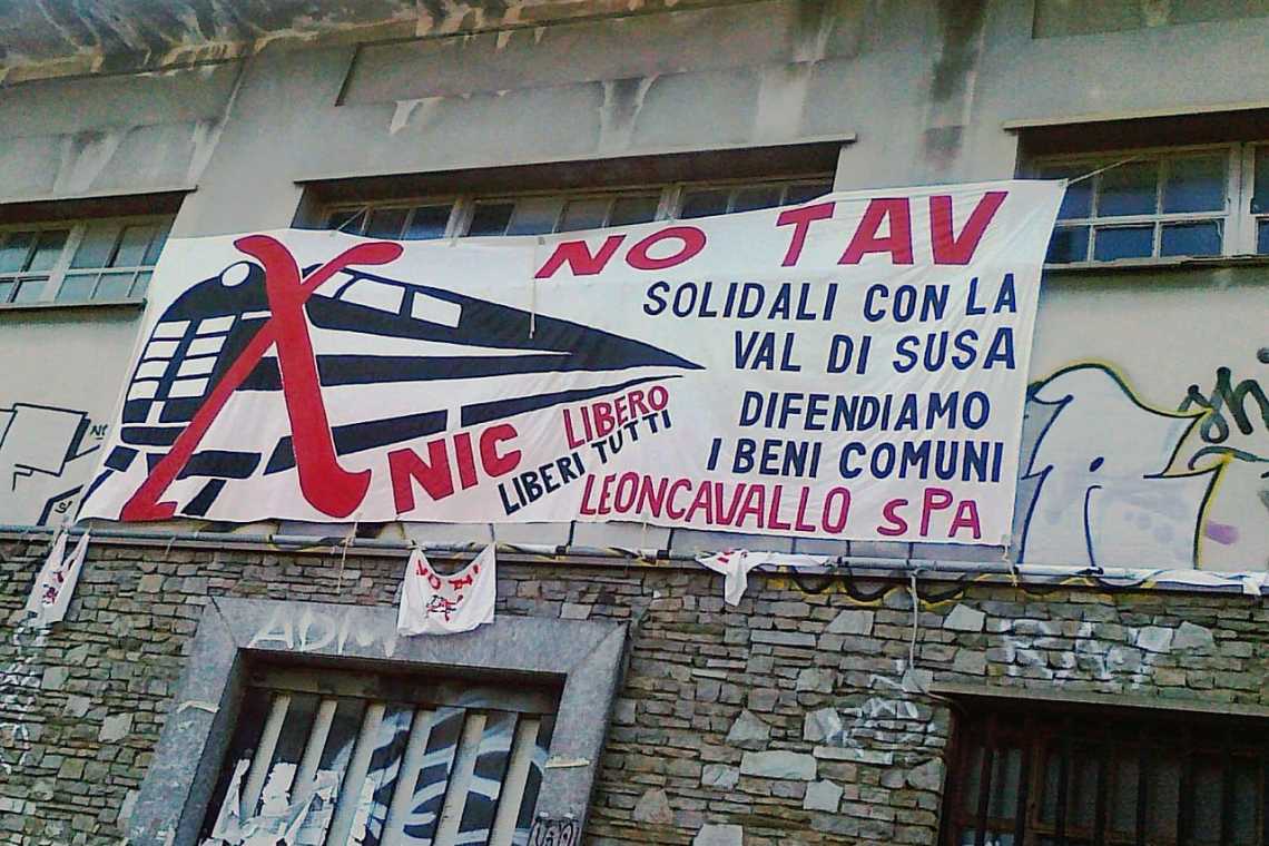 FRANȚA: Lupta NO TAV explodează: au protestat mii de persoane, poliția rănește peste 50!