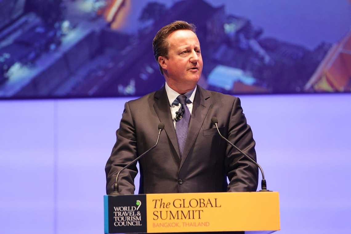 BOOM UK: A &icirc;nceput adevăratul proces pentru Covid!