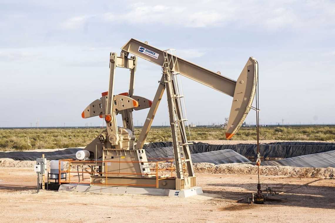 Contrar interdicțiilor petrolul rusesc are mare succes și ajunge oricum &icirc;n UE!