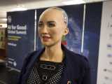 BOOM: &bdquo;Noi, roboții, vom guverna mai bine dec&acirc;t voi, umanii&rdquo;!